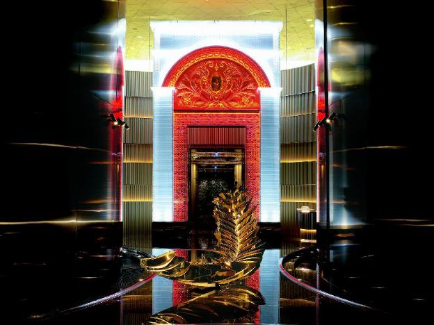 j hotel shanghai tower