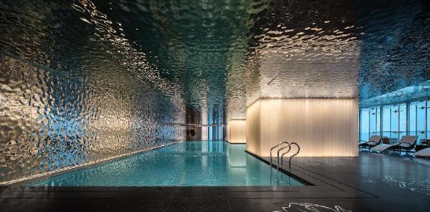j hotel shanghai tower