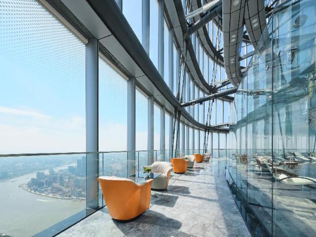 j hotel shanghai tower