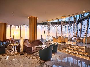 j hotel shanghai tower