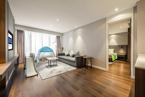 holiday inn express jinjiang anhai an ihg hotel