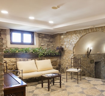 Tugasa Castillo De Castellar,,3 star