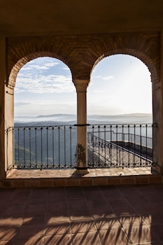 tugasa castillo de castellar