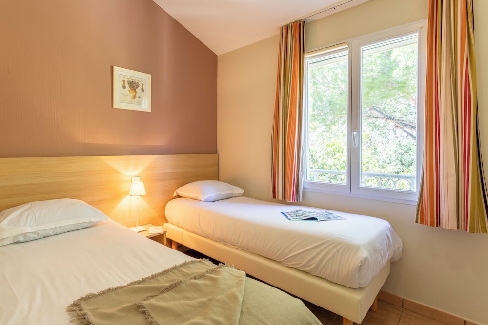 residence pierre and vacances le hameau de la pinede