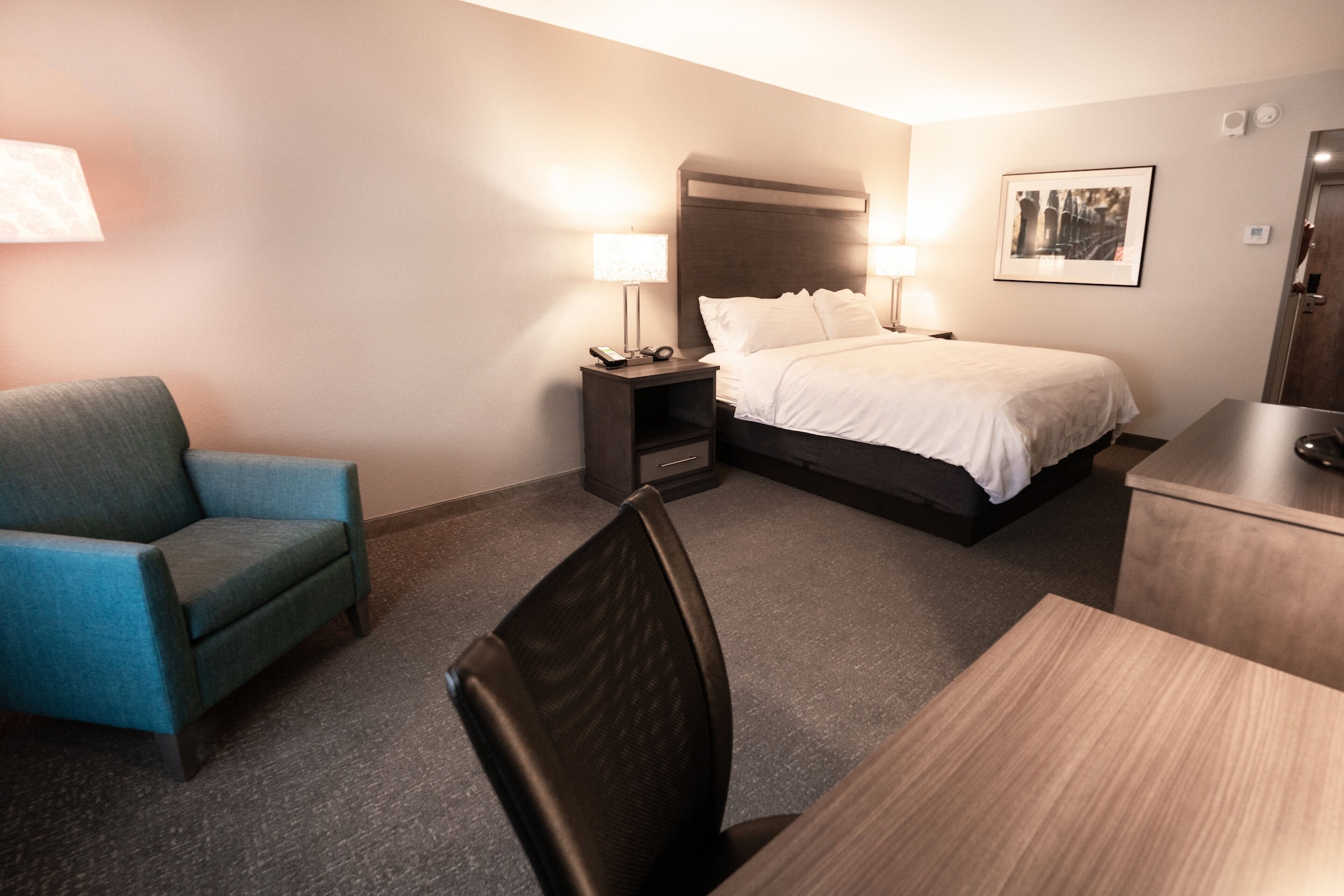 holiday inn kearney by ihg
