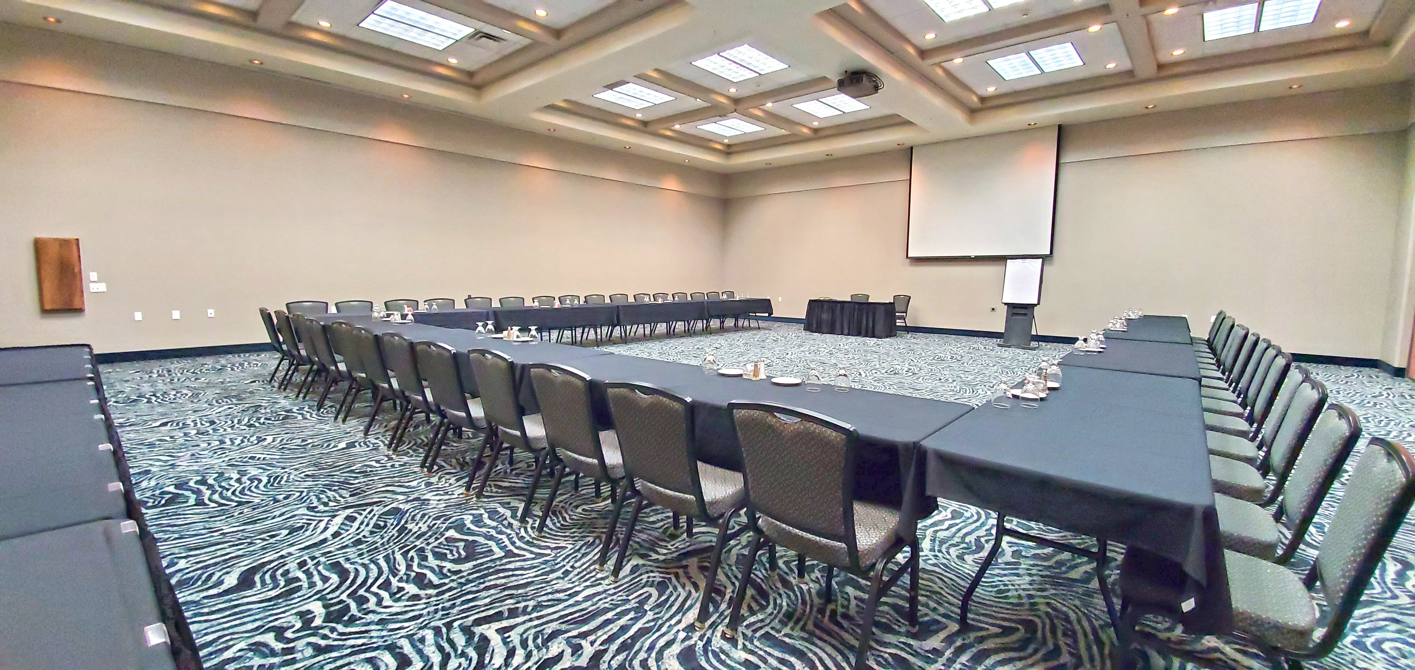 holiday inn kearney by ihg