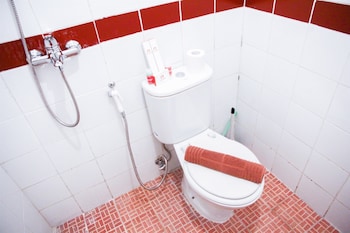 pool view 2br mutiara bekasi apartment