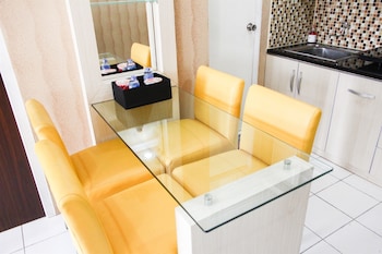 pool view 2br mutiara bekasi apartment