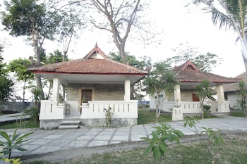 alit beach resort and villas