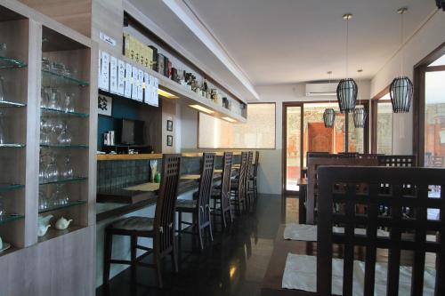 alit beach resort and villas