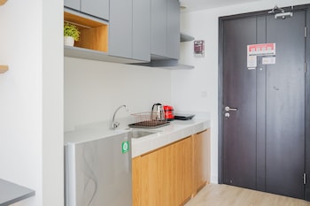 modern industrial studio apartment at casa de parco