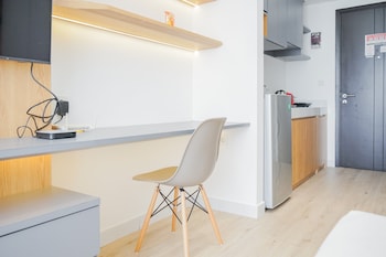 modern industrial studio apartment at casa de parco