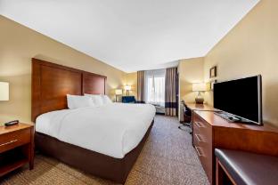 comfort inn and suites west medical center