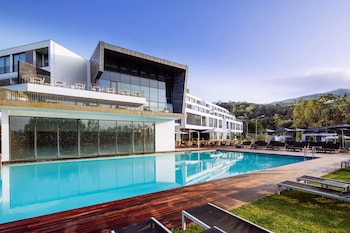 monchique resort activities included