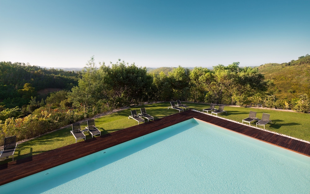 monchique resort activities included