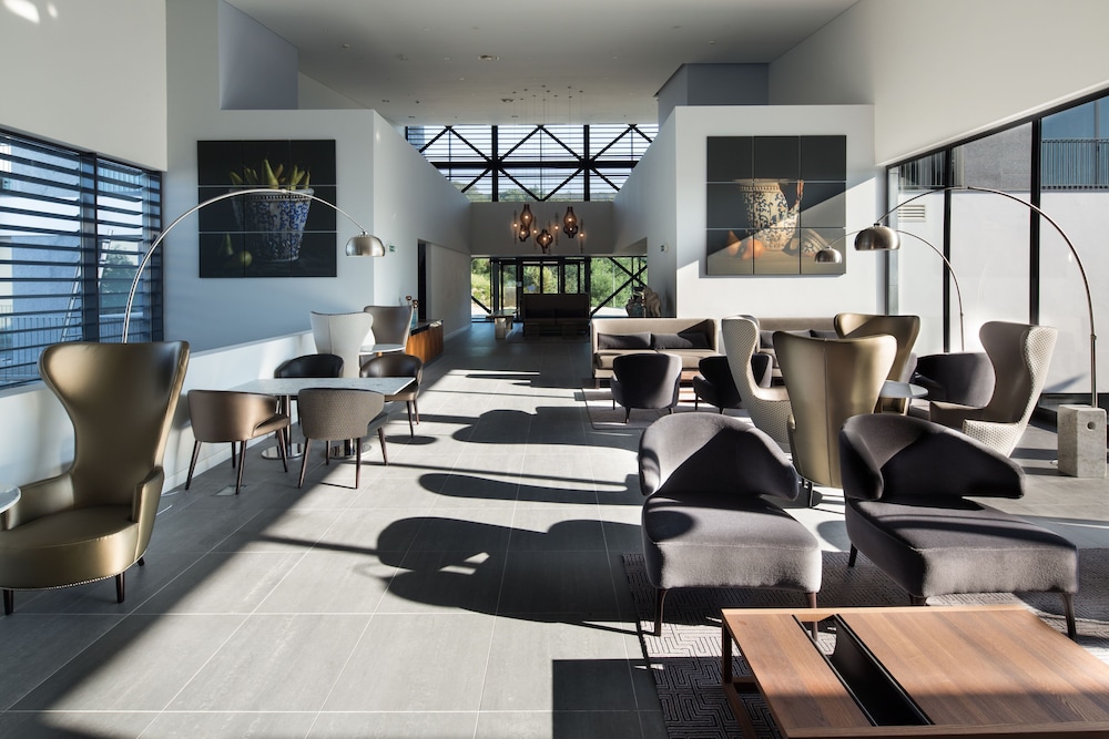 monchique resort activities included