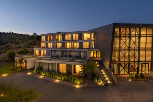 monchique resort activities included