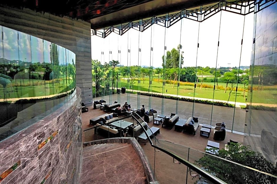 shenzhen castle golf hotel