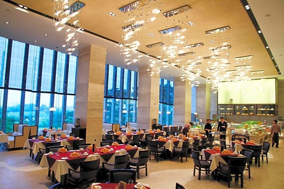 shenzhen castle golf hotel