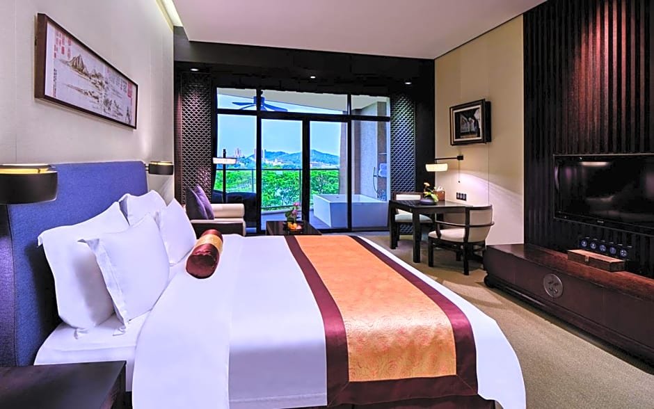 shenzhen castle golf hotel