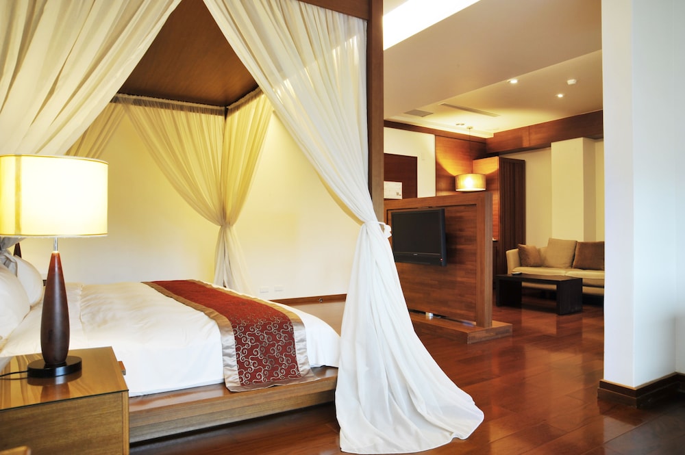 Crownshine Resort,Jiaoxi Township>>Jiaoxi,4 star