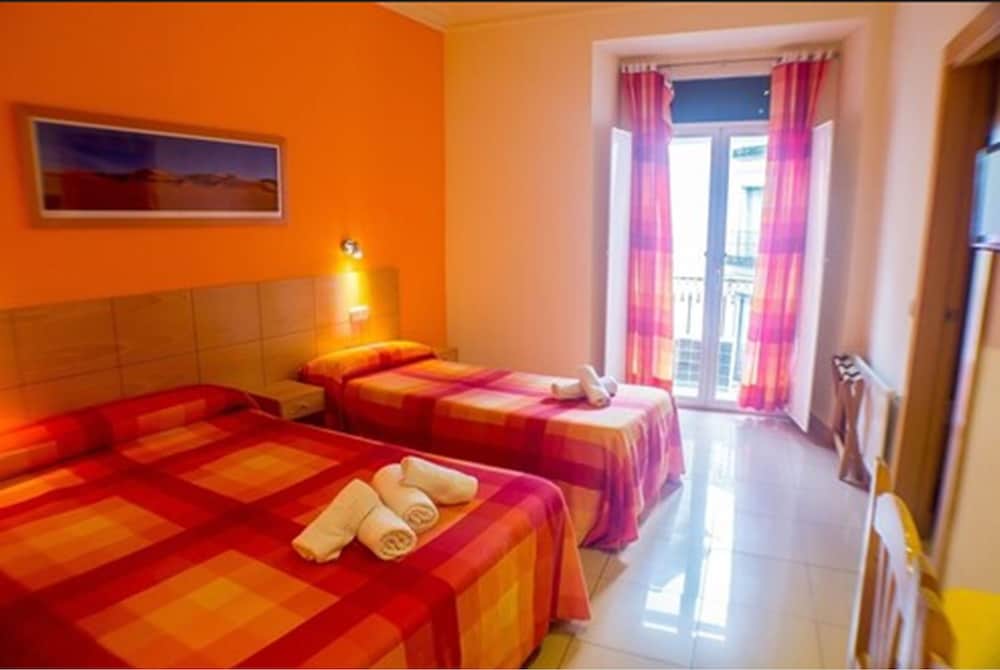 inter puerta del sol pension