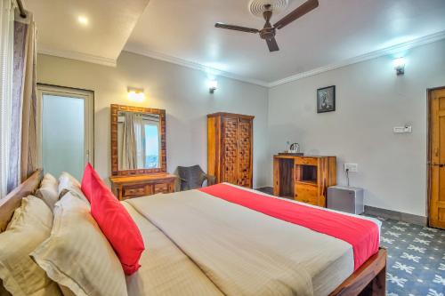 The Baga Village(Block-D),Goa>>Baga,2 star