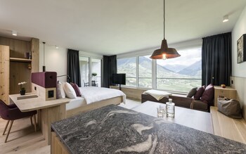 vinea suites and apartments