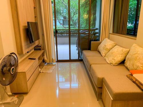 lumpini park beach cha am by sopida