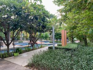 lumpini park beach cha am by sopida