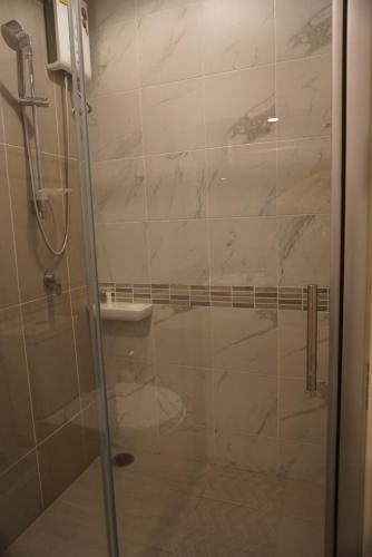 lumpini park beach cha am by sopida