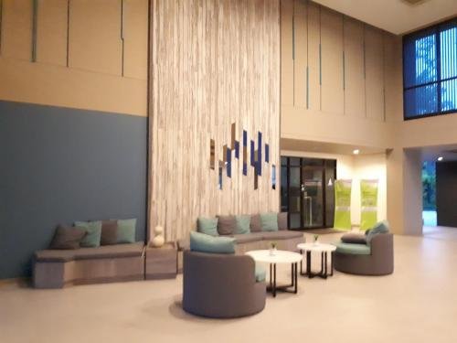 lumpini park beach cha am by sopida