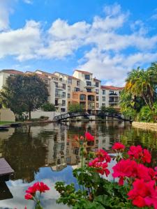 the island club by smart city stays
