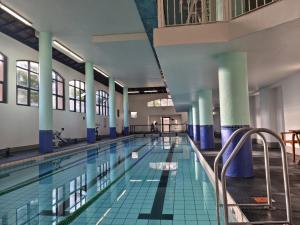the island club by smart city stays
