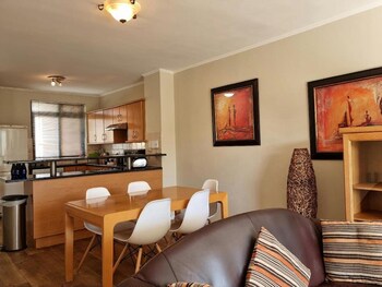 the island club by smart city stays