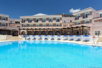 sunshine crete village