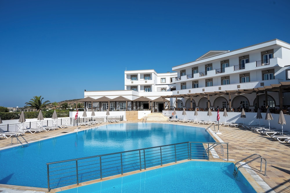 sunshine crete village