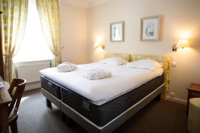 hotel de lunivers