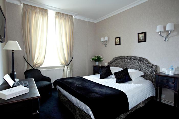 hotel de lunivers