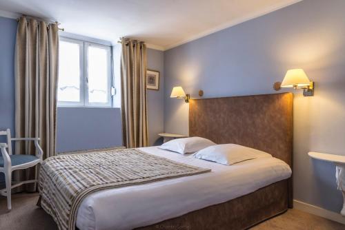 hotel de lunivers