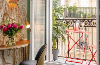 avalon hotel paris gare du nord