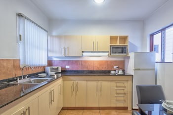 hotel residence inn suites cristina
