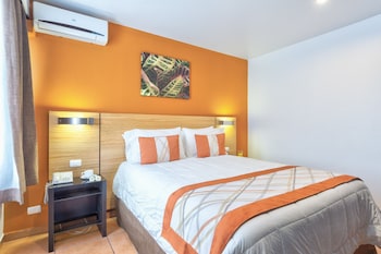 hotel residence inn suites cristina