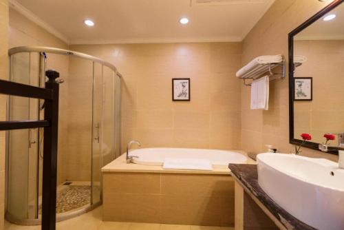 lijiang wangfu hotel