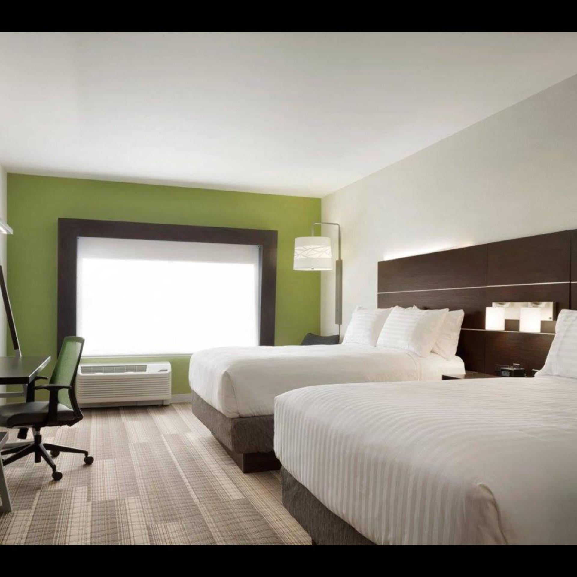 holiday inn express hotel and suites canton by ihg