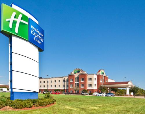 holiday inn express hotel and suites canton by ihg
