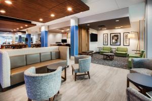 holiday inn express hotel and suites canton by ihg
