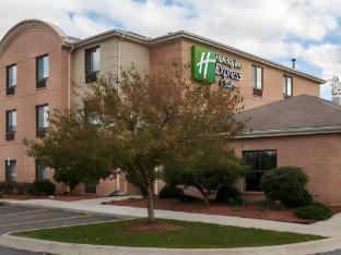 holiday inn express hotel and suites canton by ihg