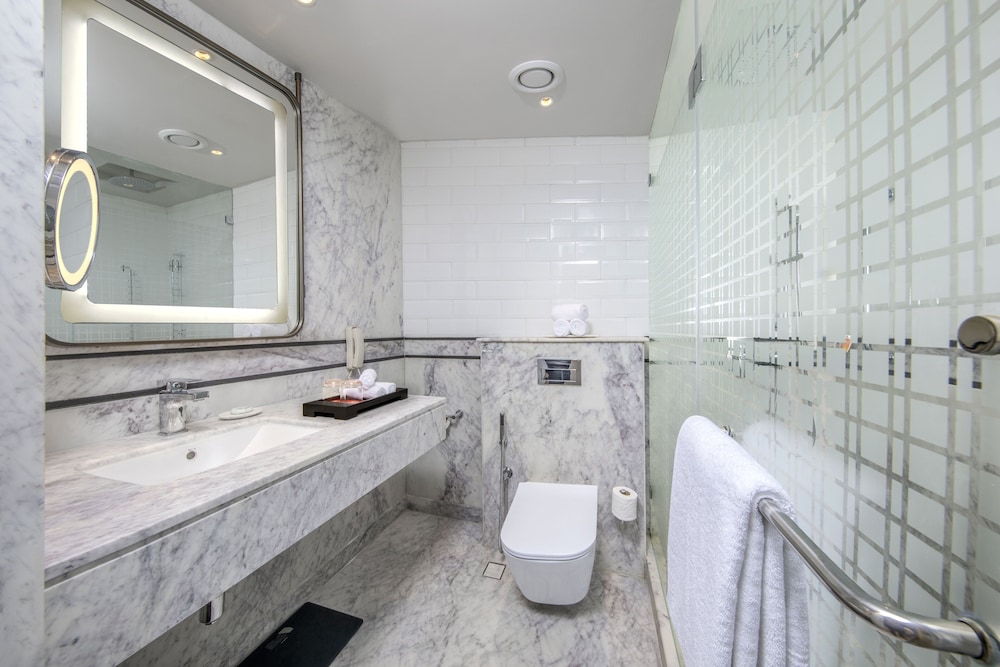 welcomhotel by itc hotels cathedral road chennai