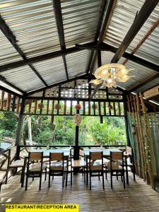 Forest Camp,,3 star
